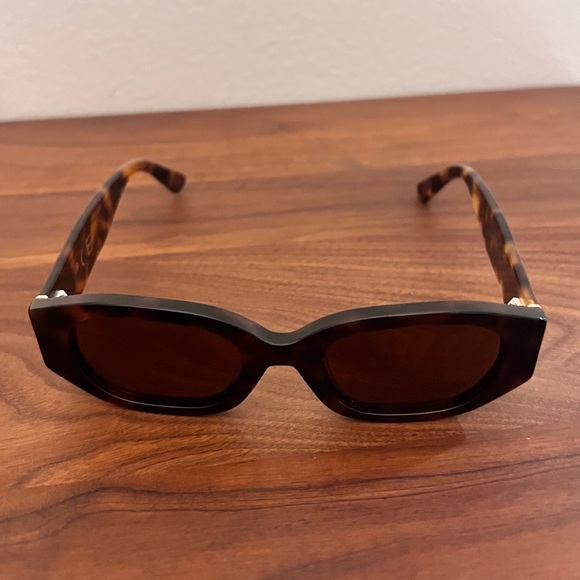AOE - HENDRIX SUNGLASSES - TORTOISE - Picture 2 of 6